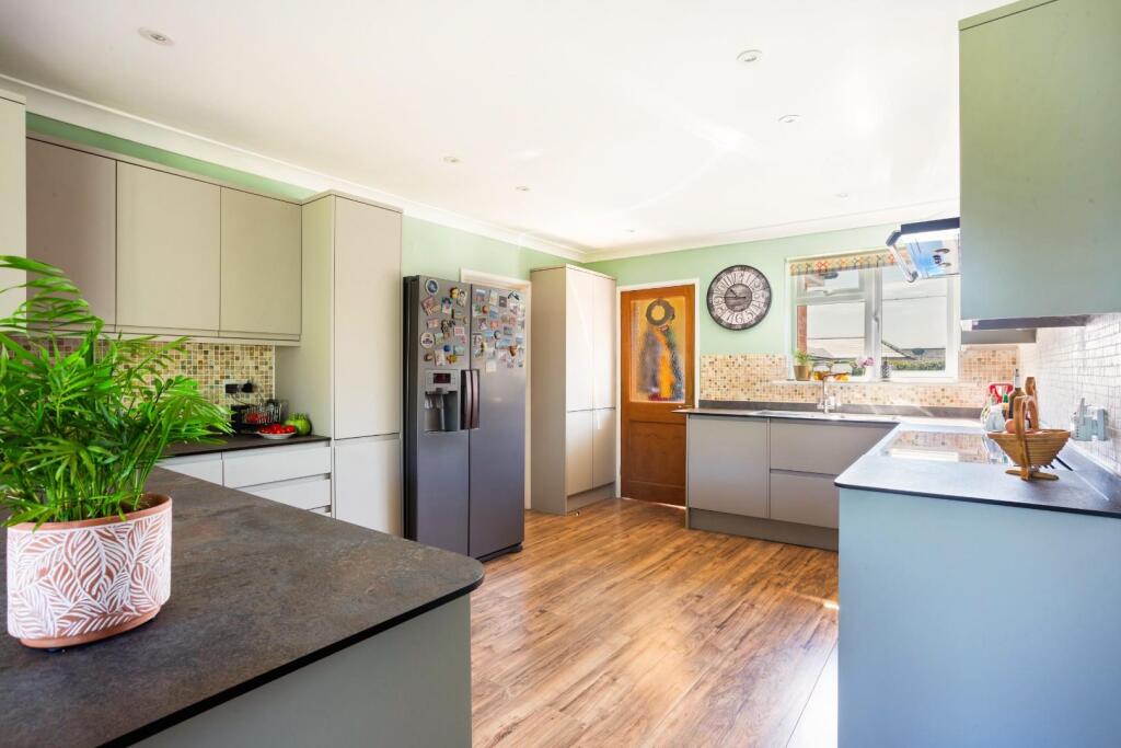 74977_Hurstlea Salisbury Lane Middle Wallop (10).j