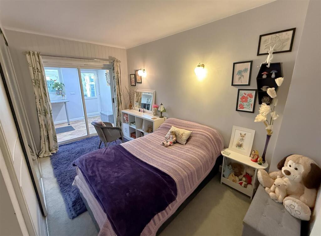 Bedroom 2A.JPG