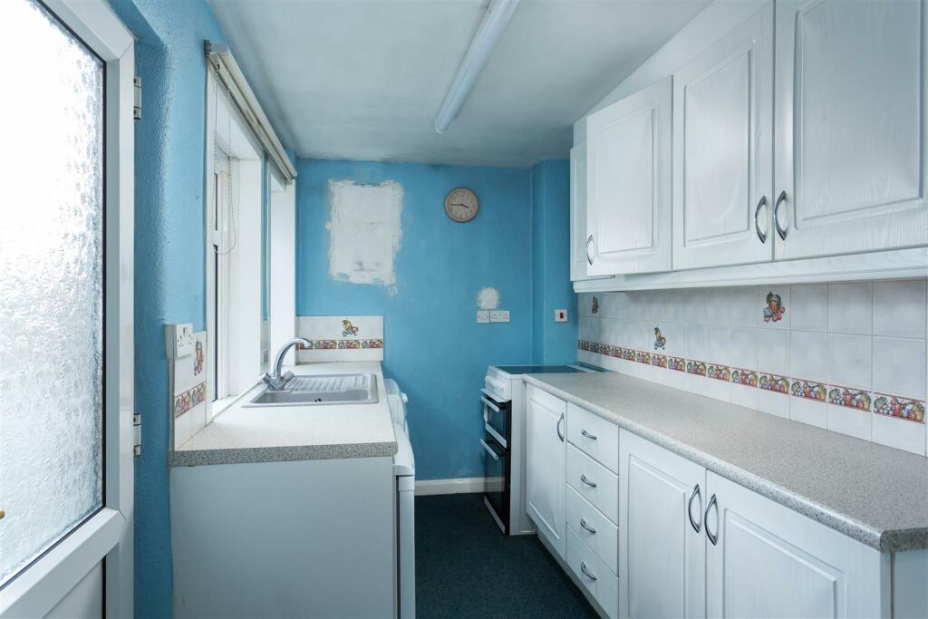 63 Scarborough Road-05.jpg