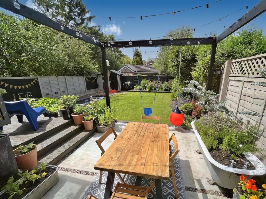 Gardens 4.jpg