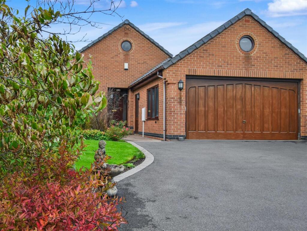 Double Garage