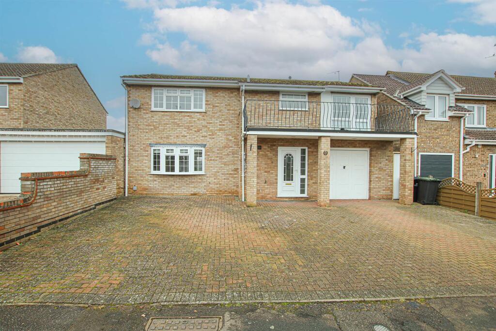 St Johns Avenue, Newmarket