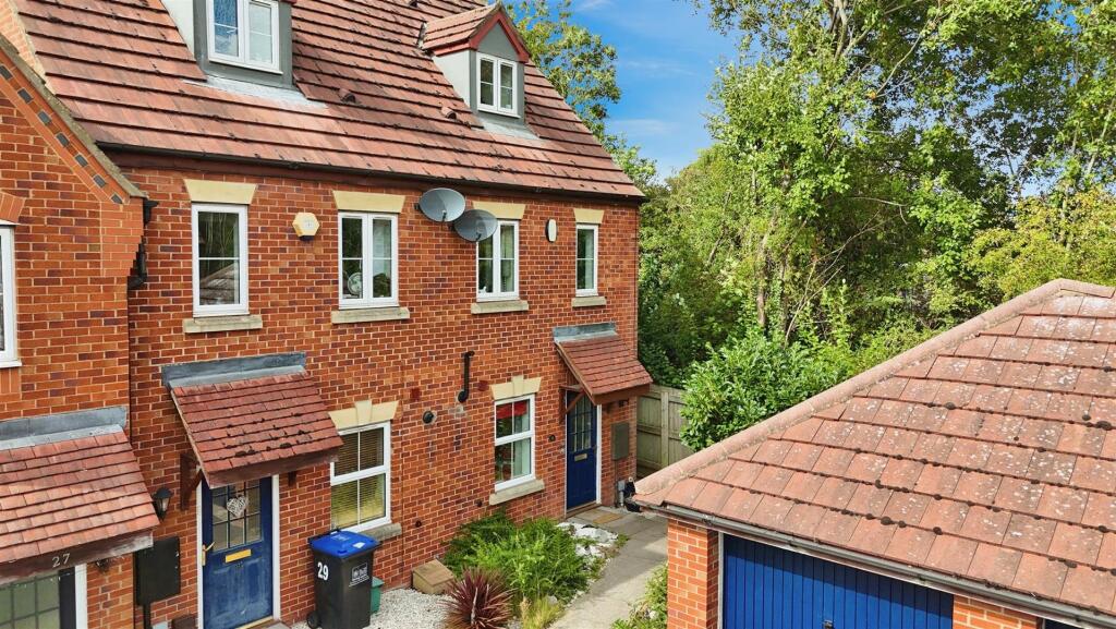 b80cf75d-0-42AE-9502-68FA13876395-4007-000003042DD