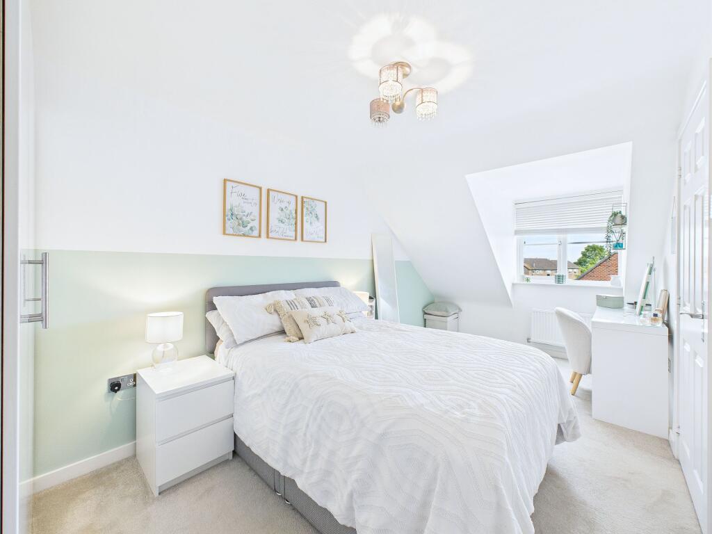 Main Bedroom