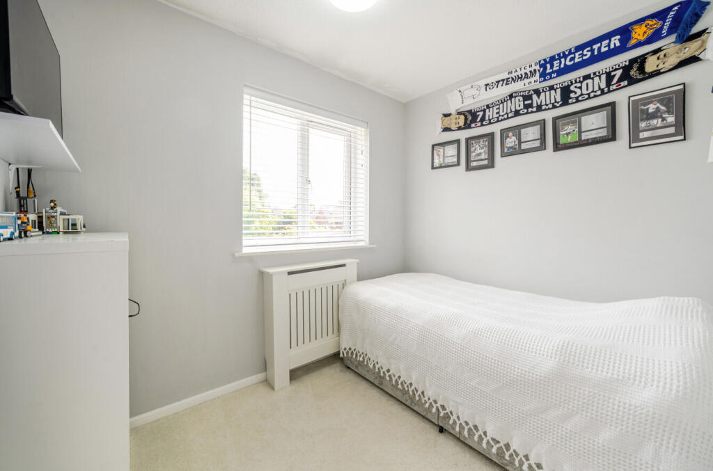 1319768-1-686b90a...