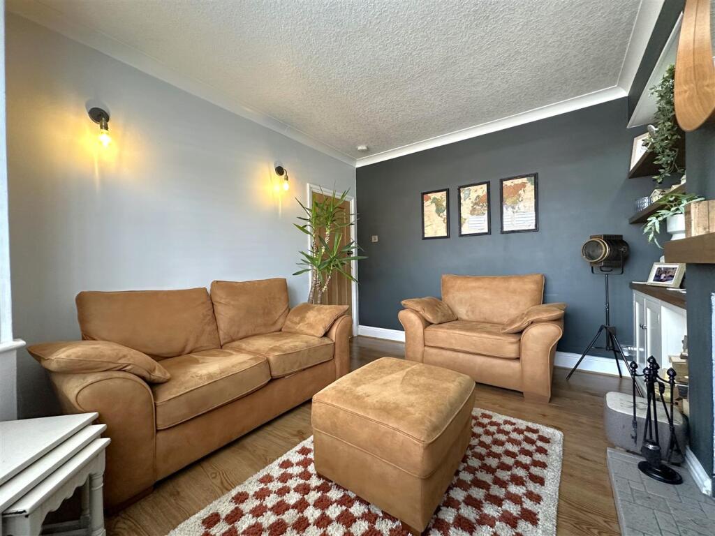 Lounge Aspect Two 232