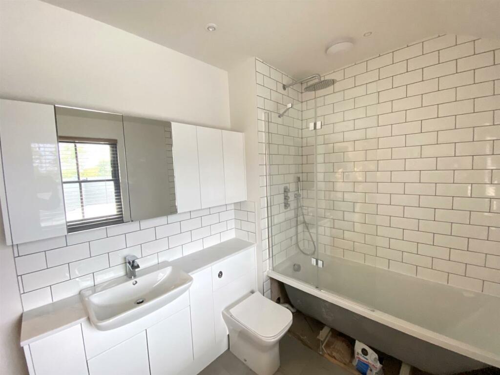 Family bathroom