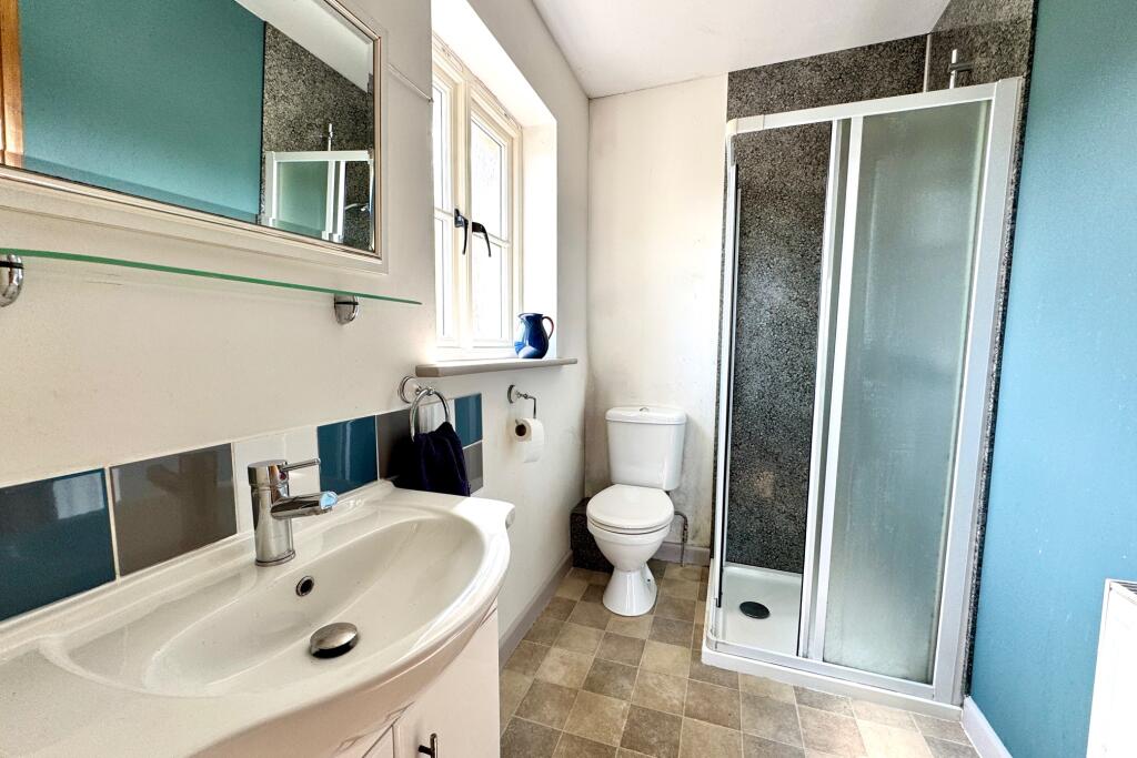 Annexe - Shower Room