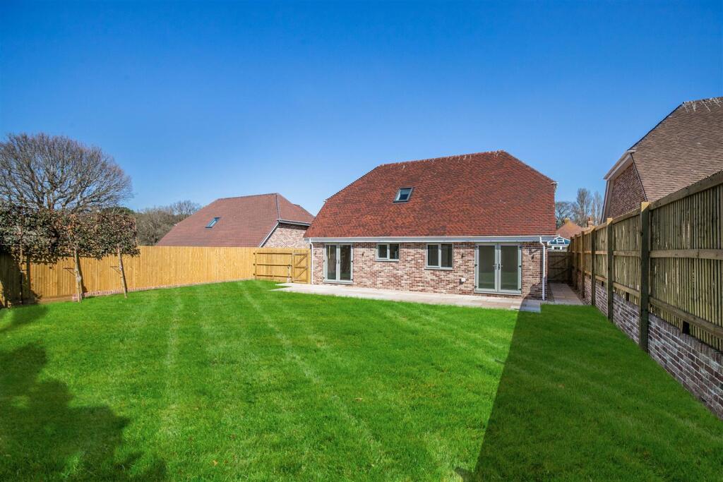 plot 2 rear1.jpg