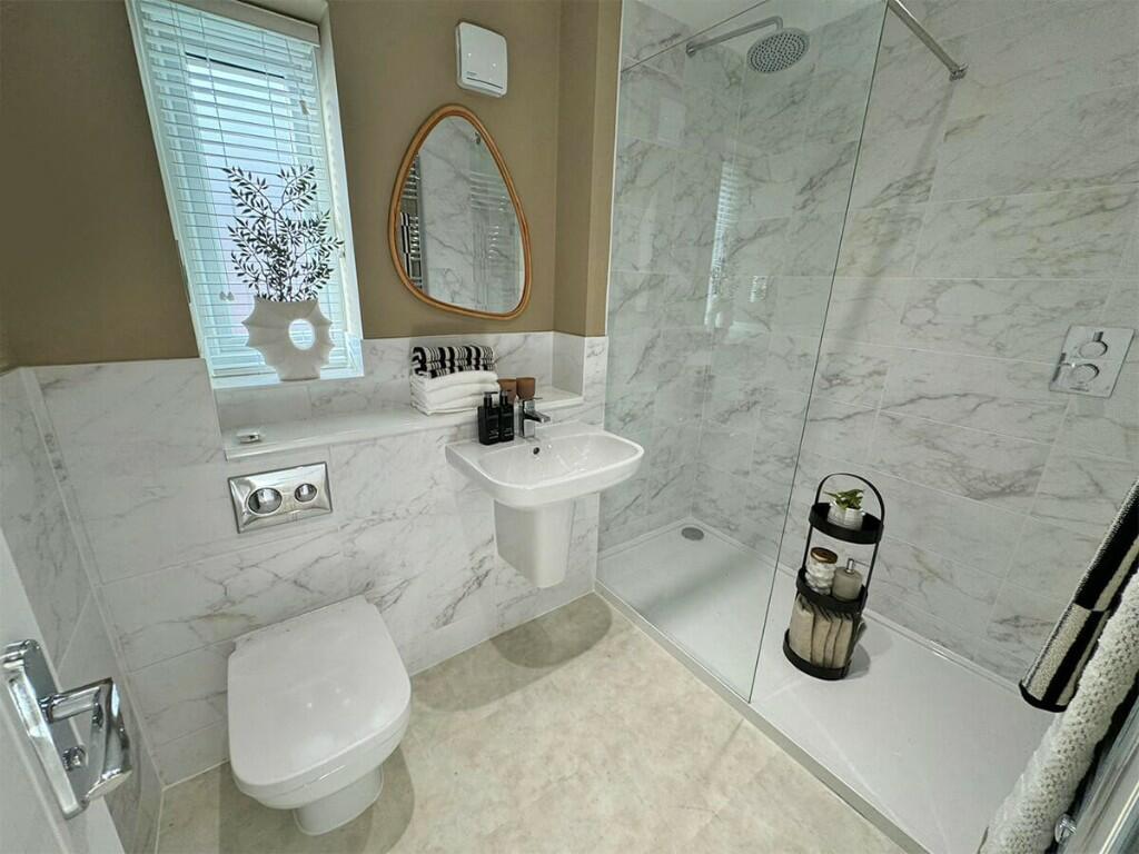 Example En Suite
