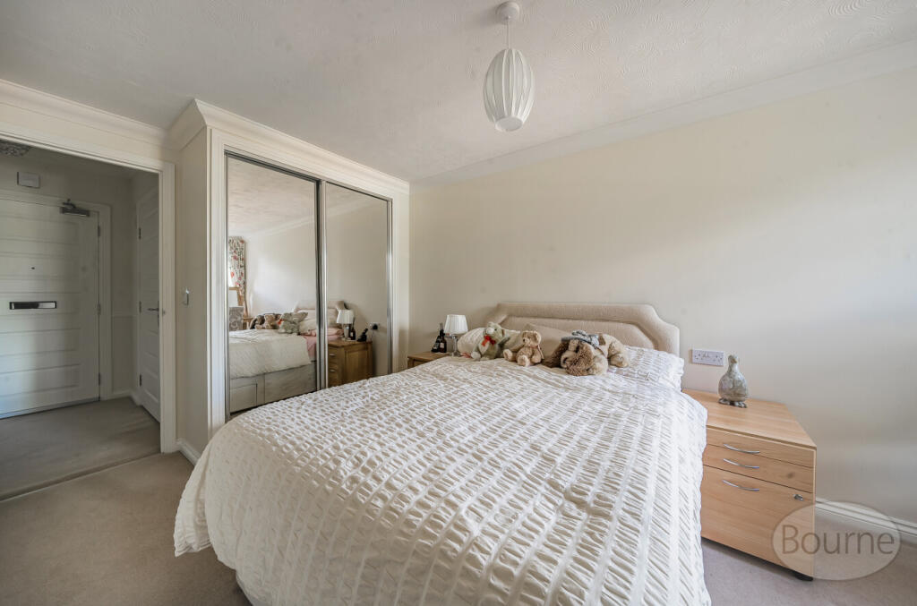 99d032b2-55ad-4d0...