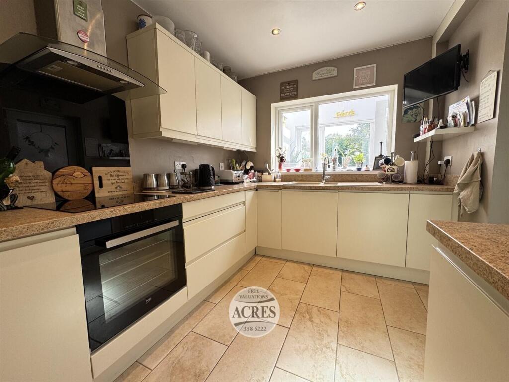 IMG_5733 (Large).jpg