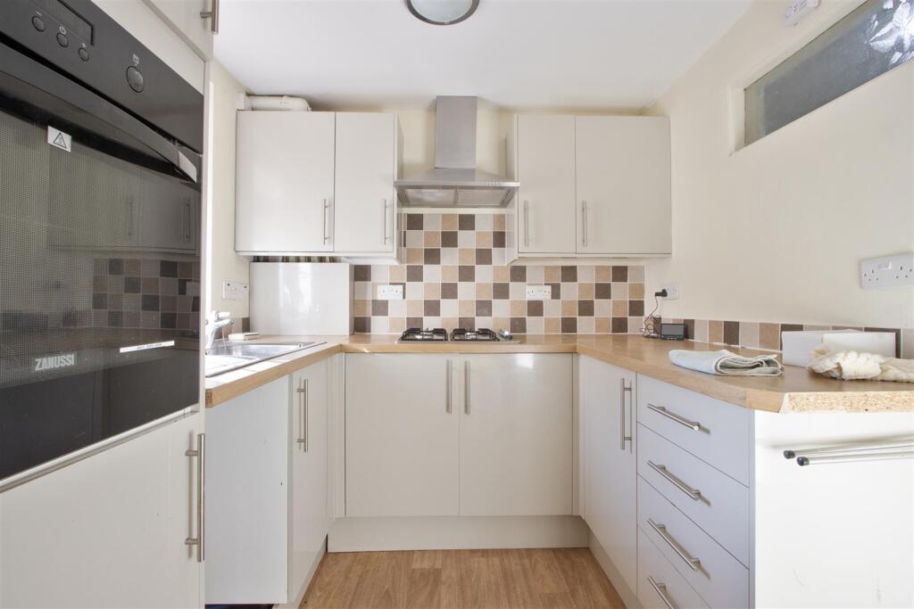 Holly Court, Glenthorne Close, Brampton, Chesterfield