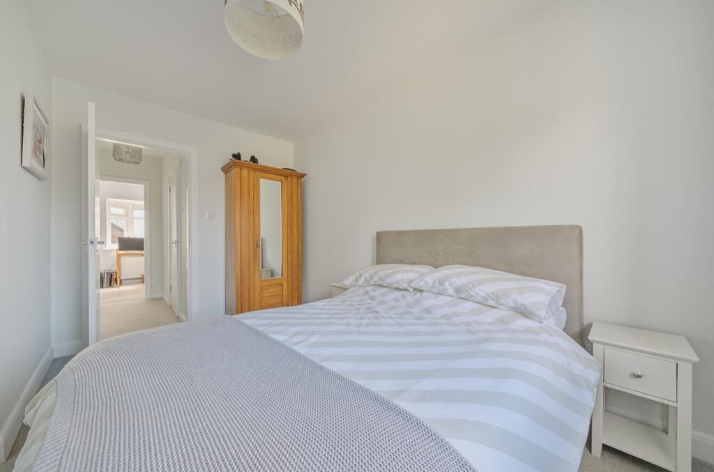 1355882-22-68c9e5d20db51