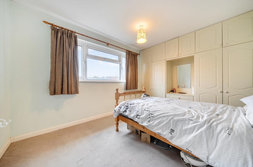 1376284-20-690a0c7d2d077