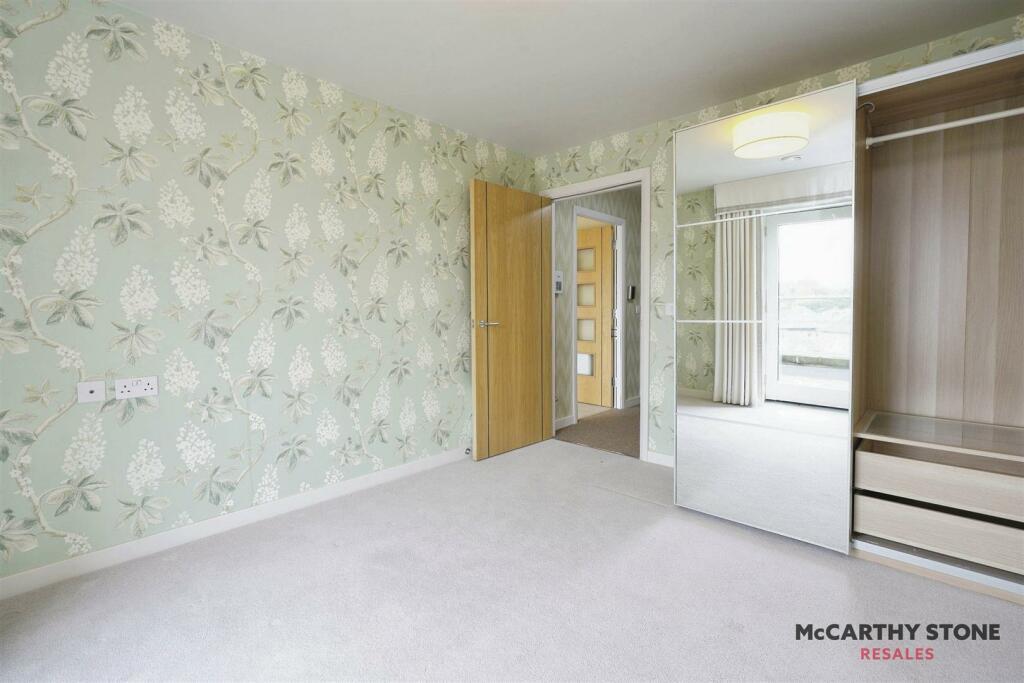 Bed266LCb.jpg