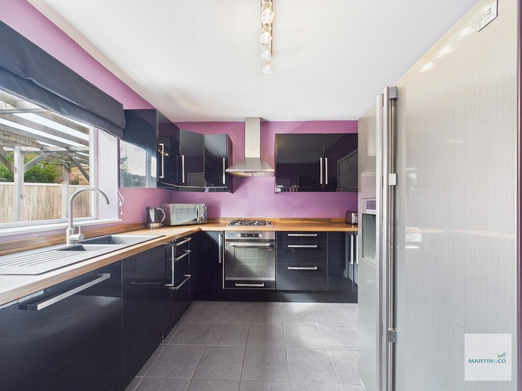 CAM03394G0-PR0371...