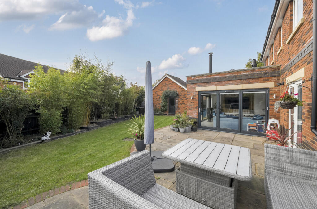 1362123-13-68dd61...