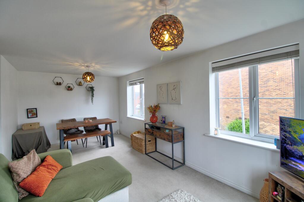 IMG_9957_8_9_Interior 4