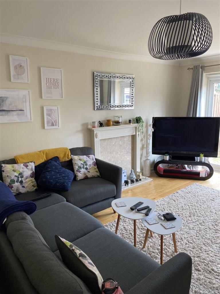 4 Blueberry Living 1.jpg