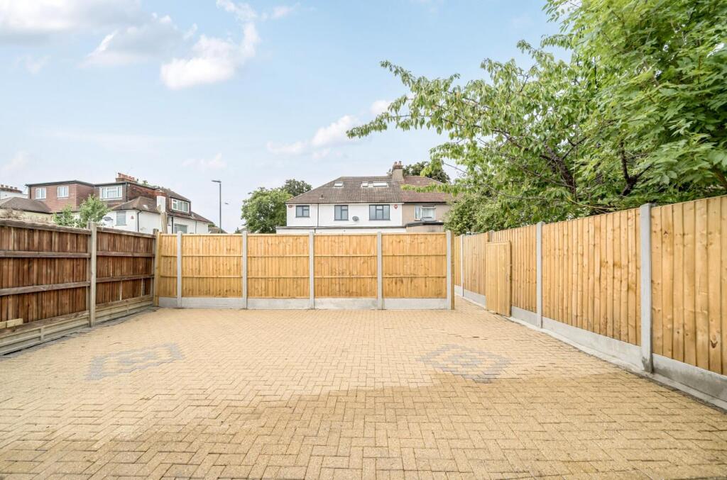 Davidson Frost-Wellings, DFW, Whitchurch Lane, Can