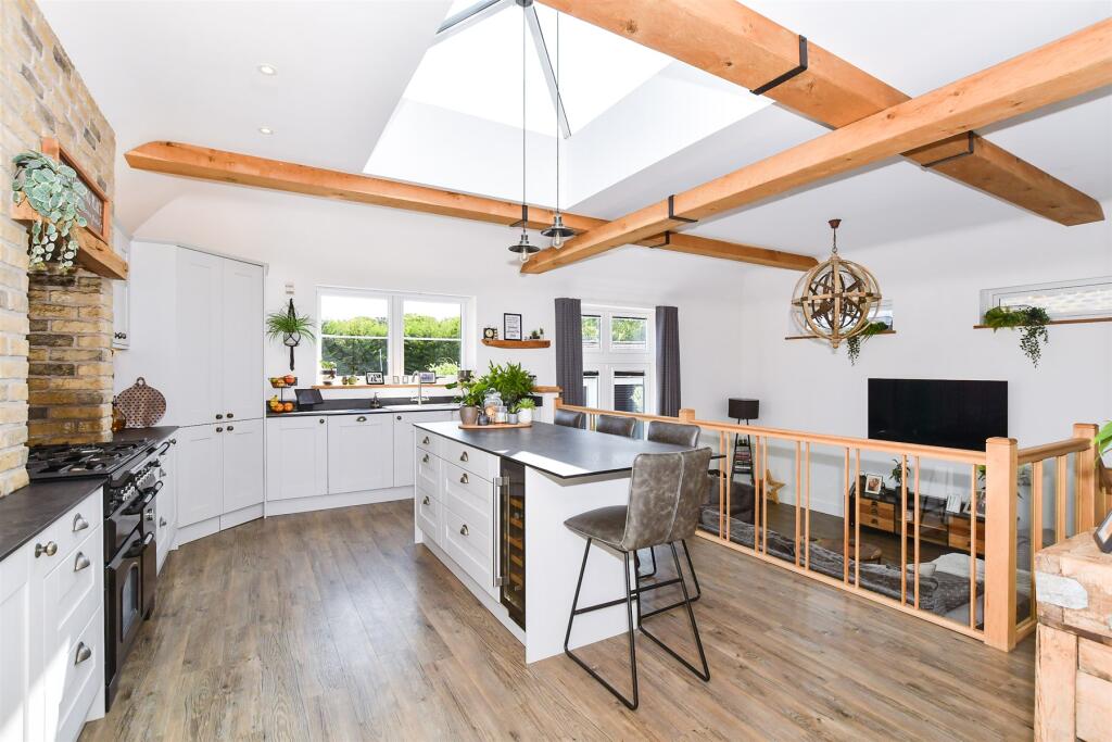 Kitchen/Family Room