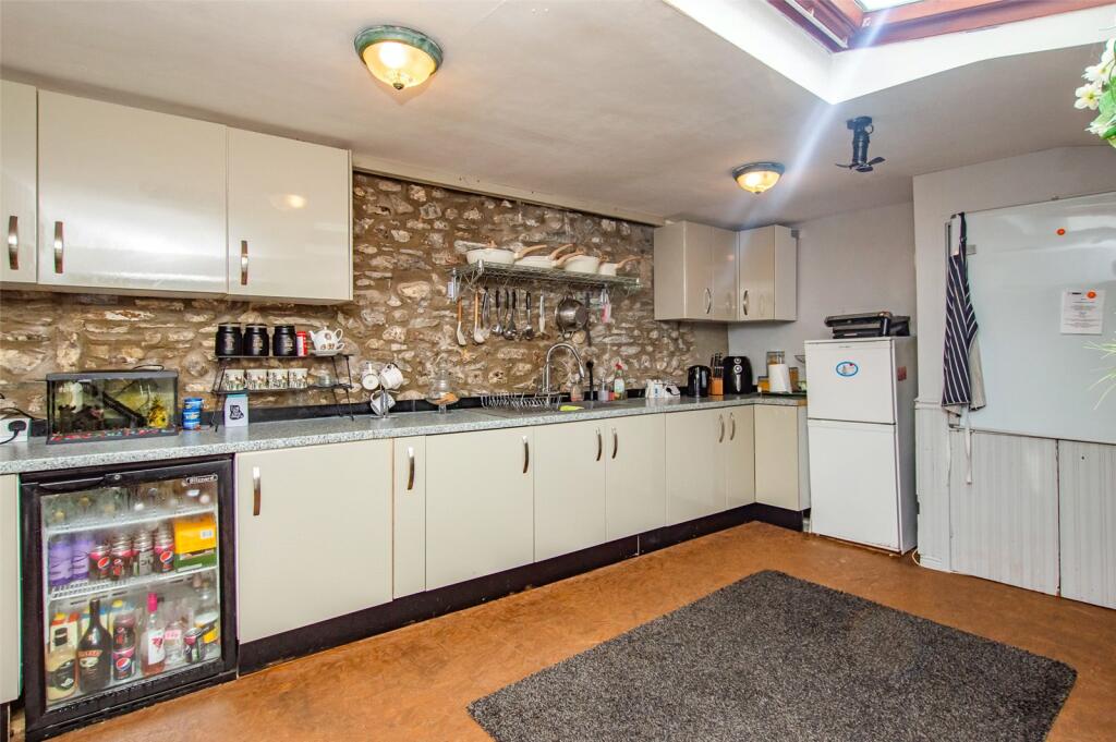 Main Kitchen
