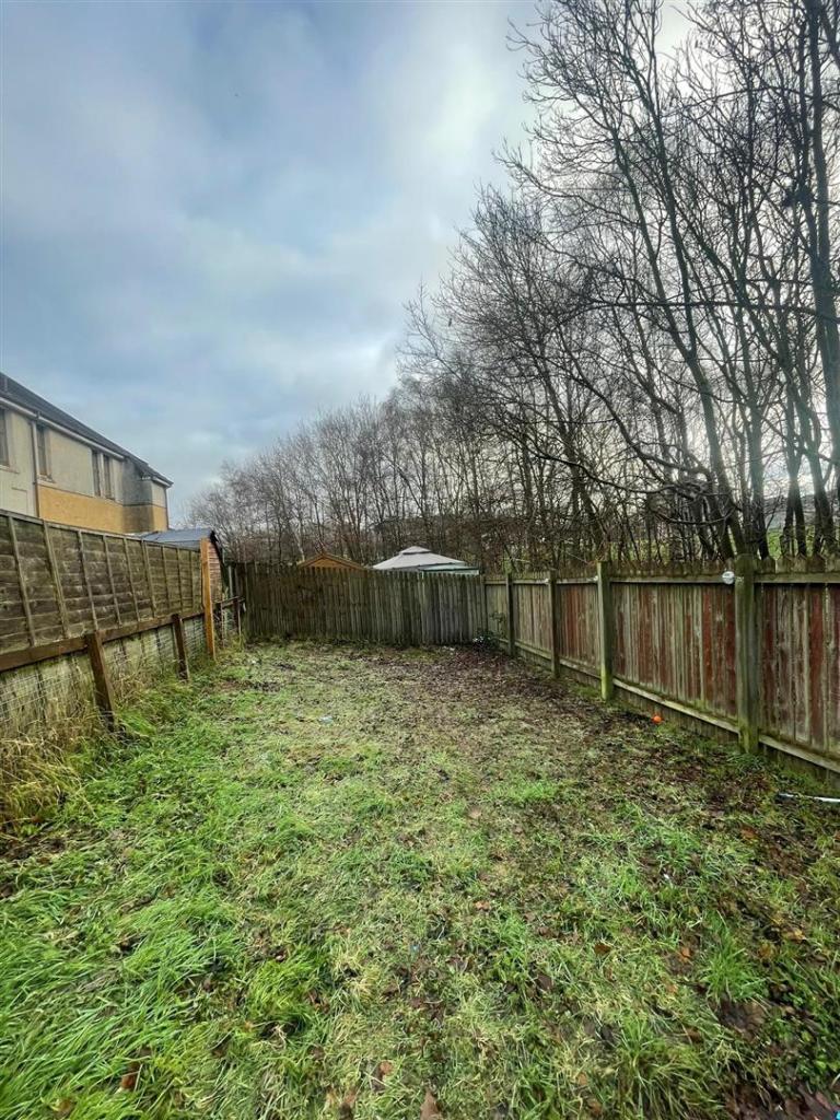 115 BurnsideAvenue Garden.jpg