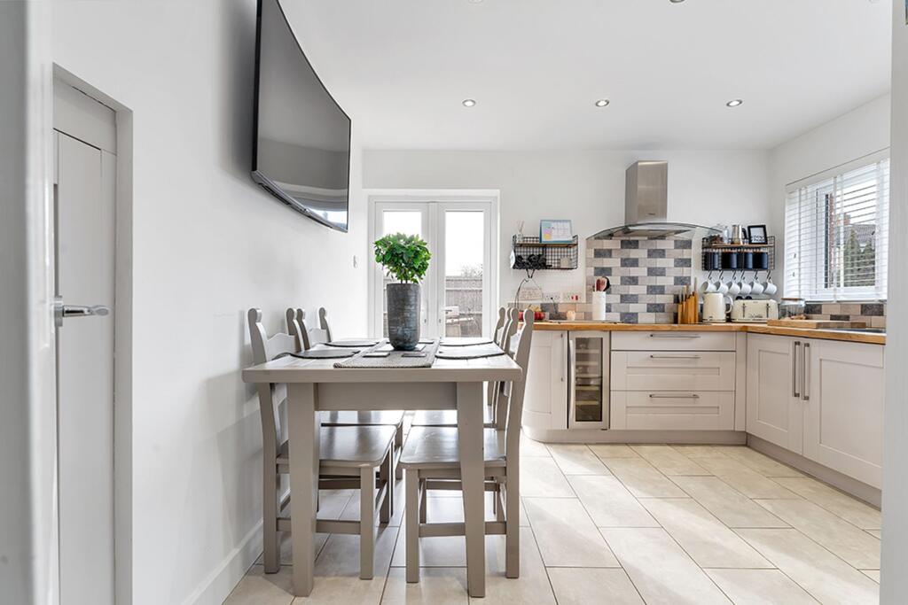 Breakfast Kitchen