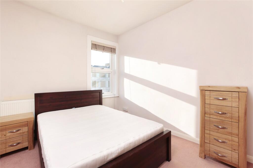 property in Northside Wandsworth Common, 
Battersea, SW18