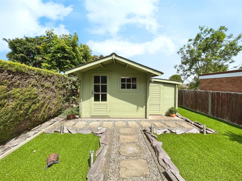 1213dca0--4879-96E4-21F7A511EB9F-95456-00003F2DA35