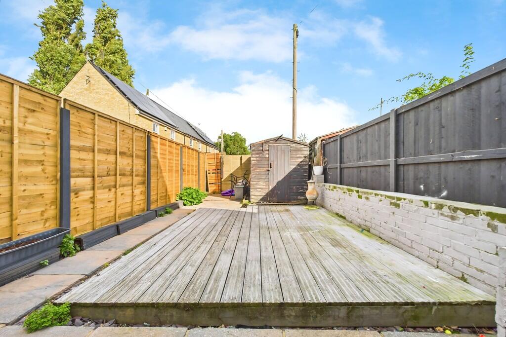 8c697d4c-CAM01085...