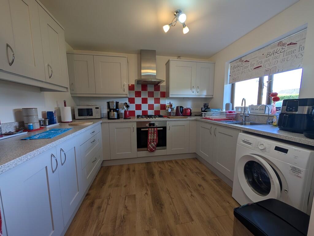 PXL_20250909_0930...