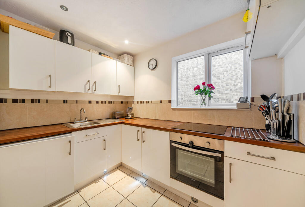 1393629-2-694a65d...