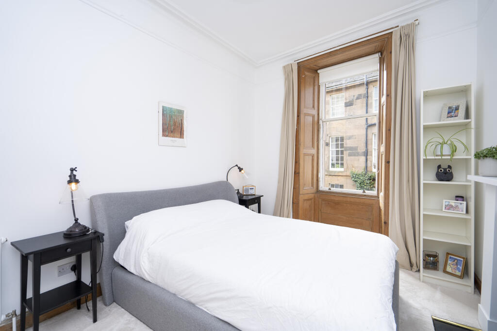 1F1 Trinity Crescent, Edinburgh (1)
