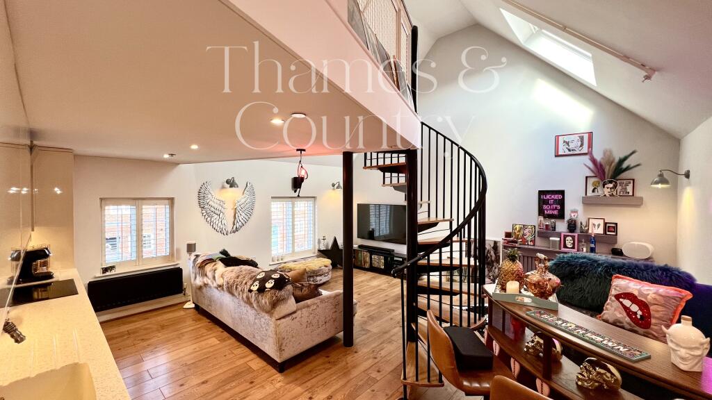Living area entrance view