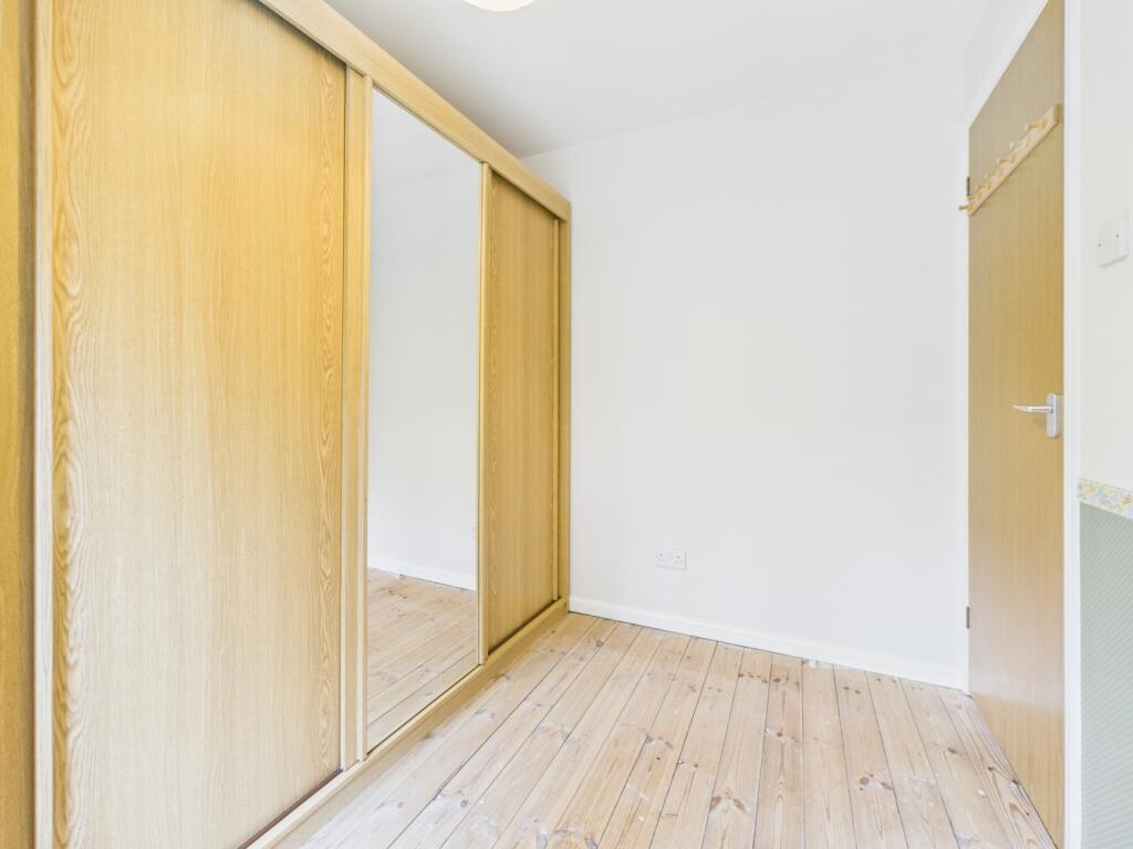 CAM04233G0-PR0031-STILL020