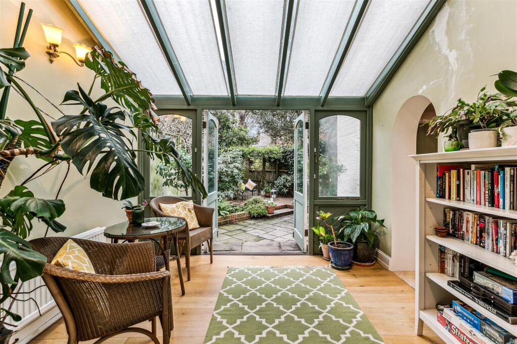 Esmond Road, W4 - FOR SALE