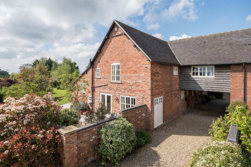 Threshing Barn-2-004.JPG