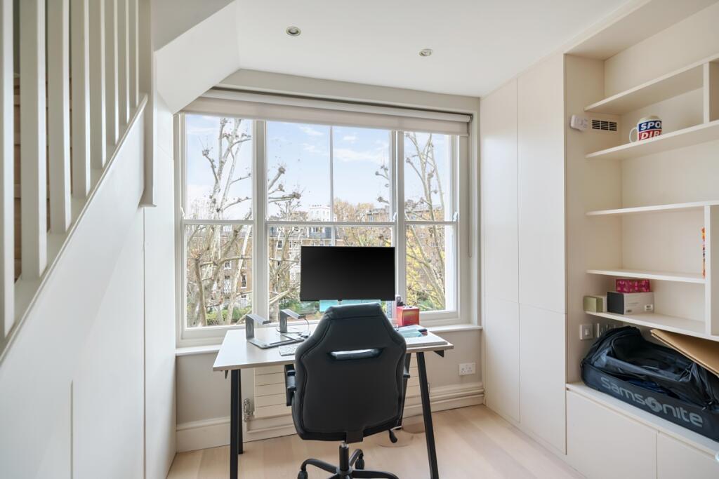 1377131-3-691468f...