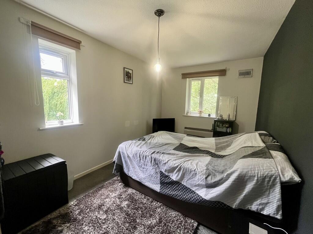 bed 1