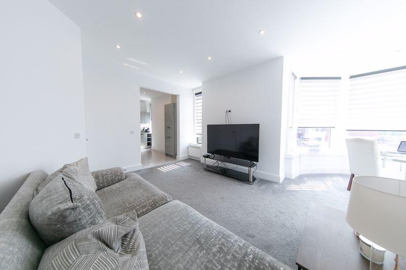 Lounge, kitchen &amp; home working space