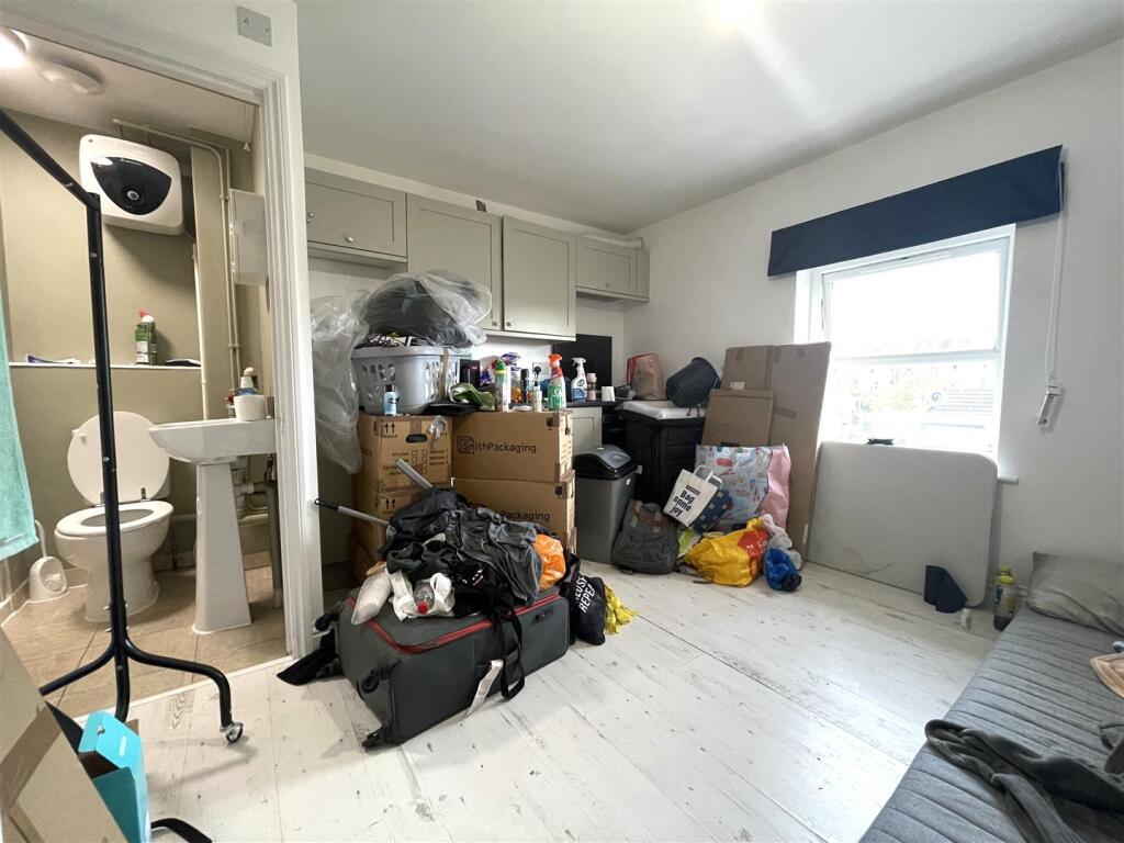 209 Gloucester Road, Gloucester Road, Bristol BS7 