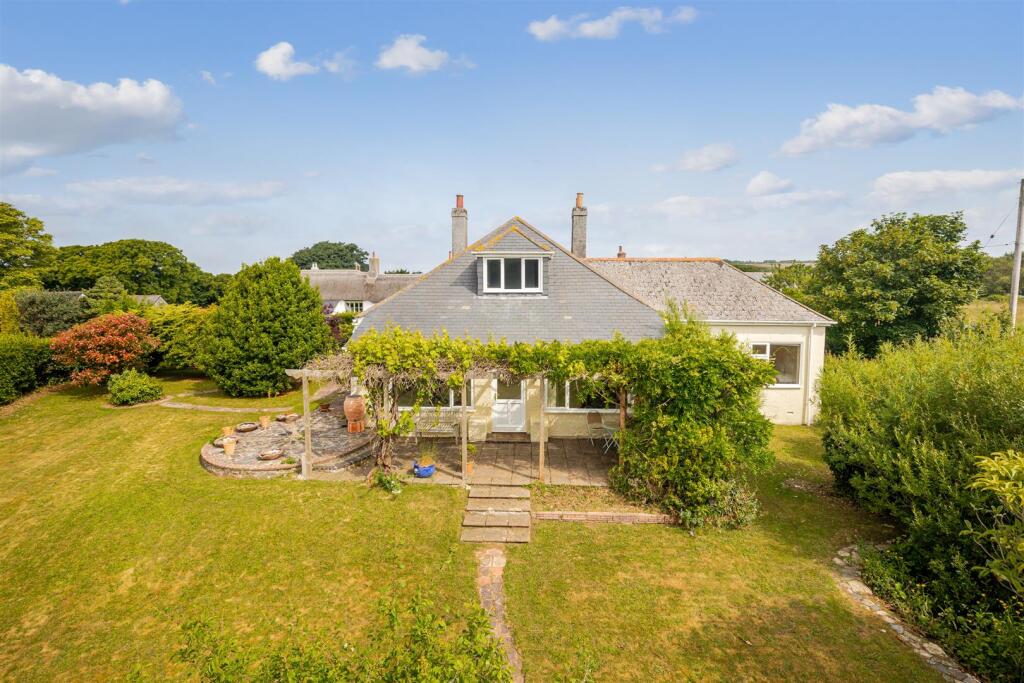 A02 - Cross Park Ringmore Kingsbridge - 250617.jpg