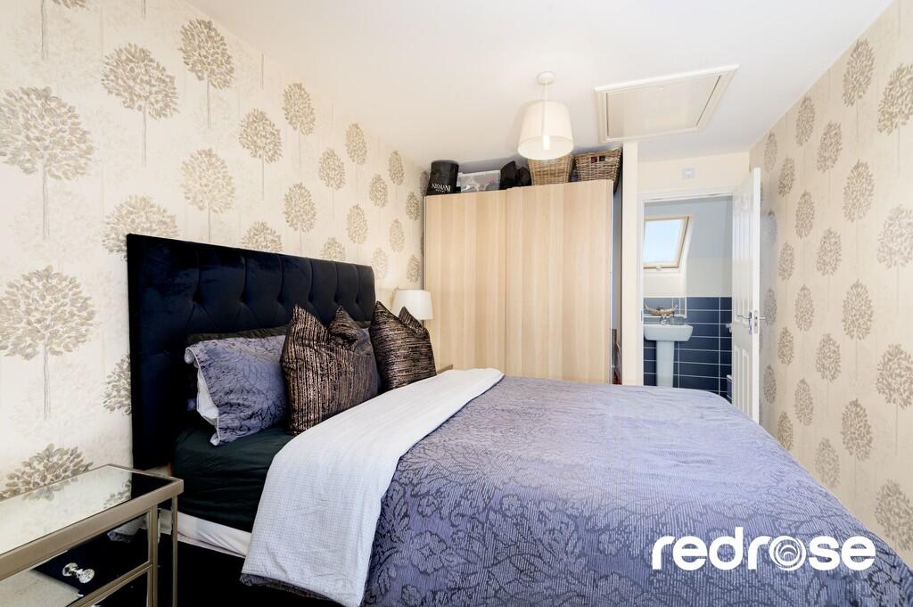 web_6 Ferndown Av...