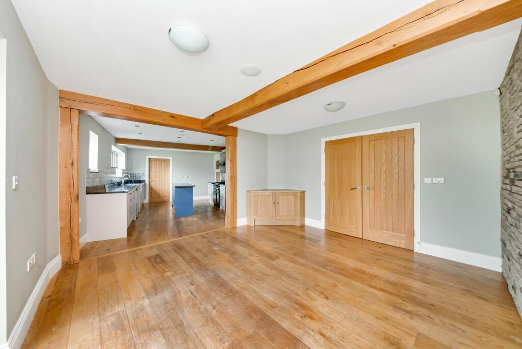 OPEN PLAN DINING KITCHEN