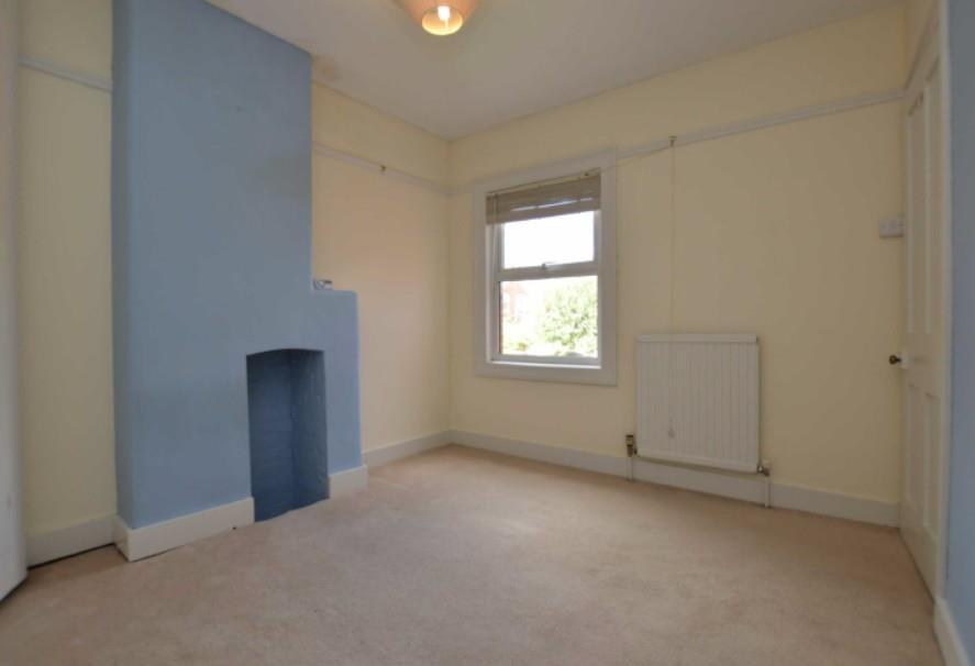 bedroom 3.jpg