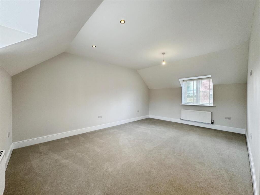 27a964f3--4DAD-8C7F-D6B83D3E564D-13396-000009E5022