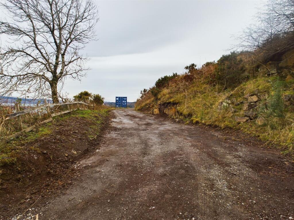 Entry from Craigspuir Lane