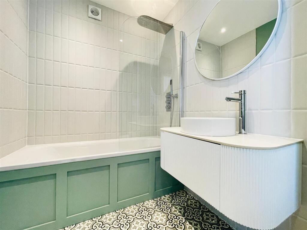 WhatsApp Image 2025-05-01 at 11.29.20 (2).jpeg